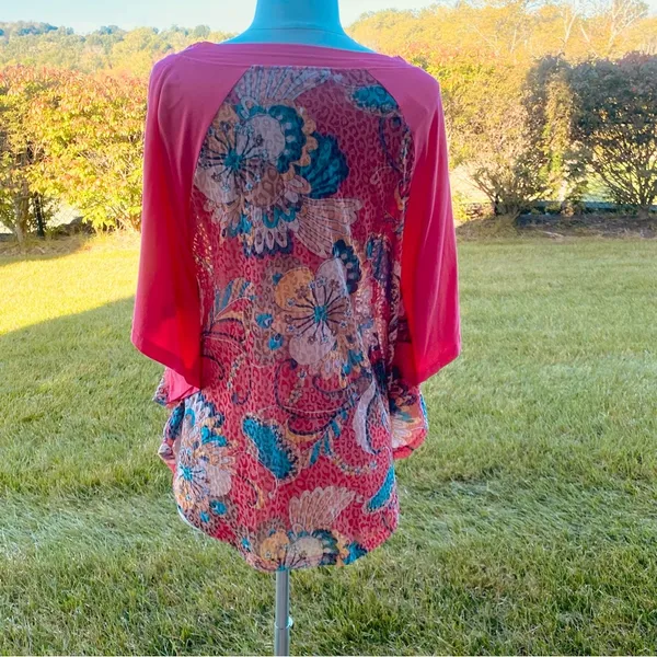 Yak n Yeti Dolman Sleeve Top - Image 8