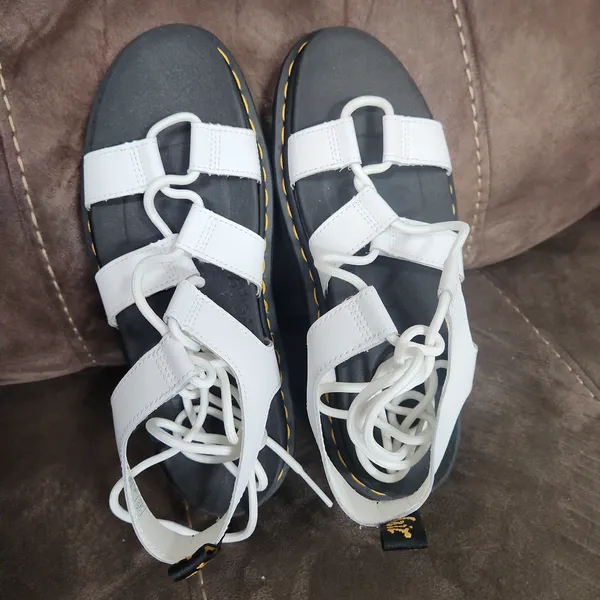 - Dr. Martens Sandals | Nartilla Leather Size 9 SH 2 - Image 10
