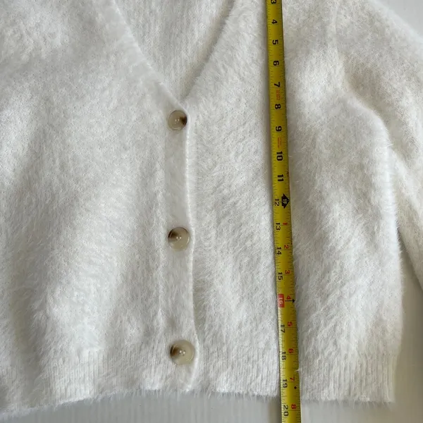 Willow and Wind White Open Front Cardigan Fuzzy Crop Sweater Long Sleeve Size S - Image 5