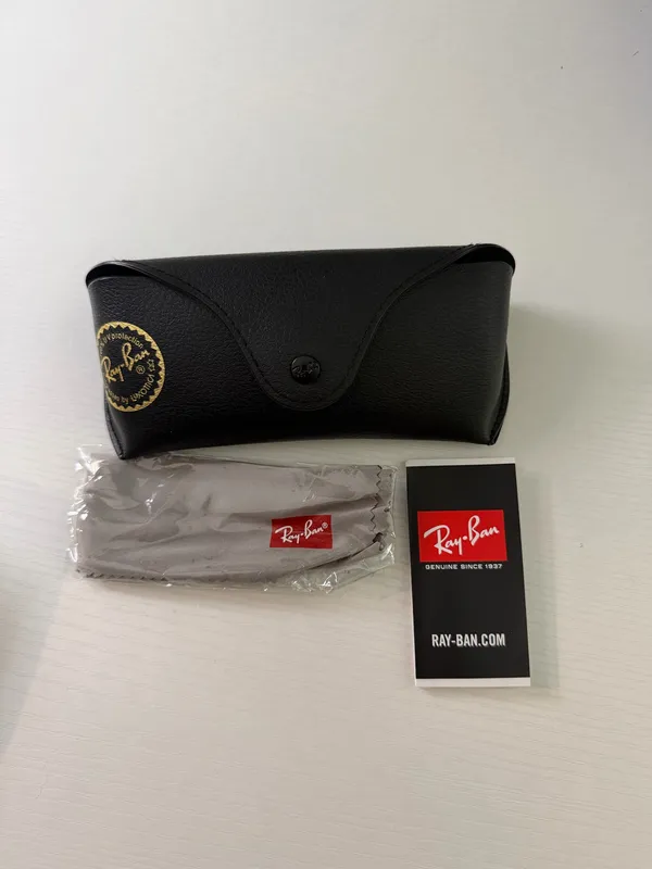 Ray-Ban Sunglasses - Image 5