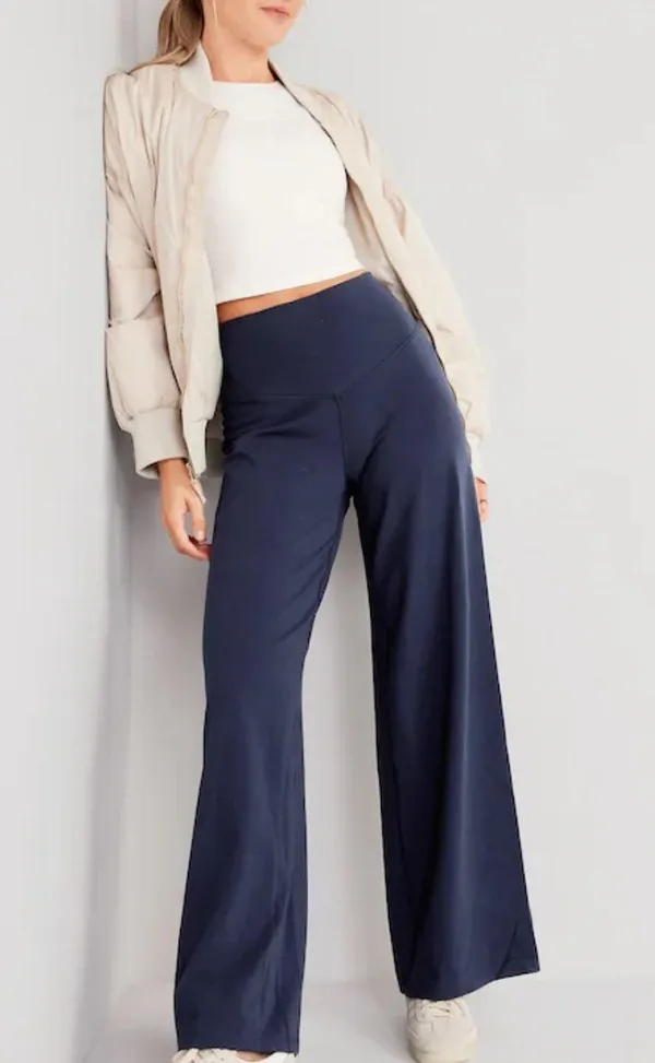 Old Navy NWT Extra High-Waisted PowerChill Wide-Leg Pants for Women in Navy. Size Small - Image 3