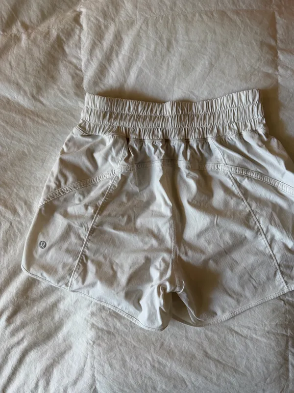 White Lululemon Shorts Hotty Hot  - Image 2