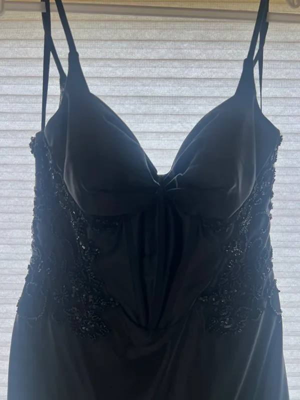 Homecoming Dress Size M - Image 2