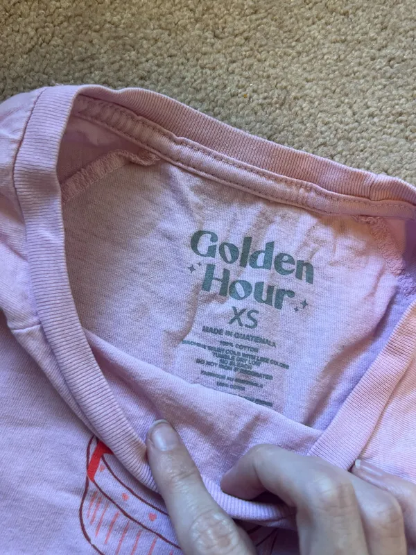 PacSun Pink Cake Bow Heart Cropped Baby Tee - Image 4