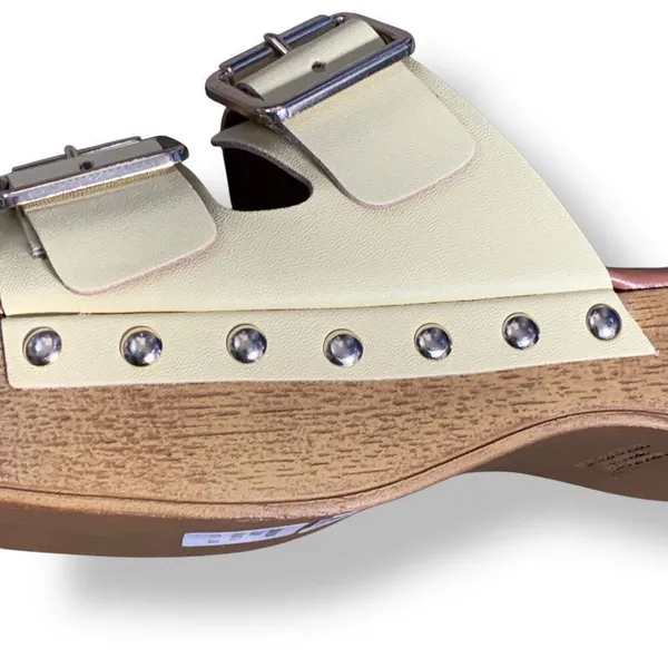 ASOS DESIGN Pale Yellow Flatform Open Toe Clogs Double‎ Buckle Detail Size 7 New - Image 7