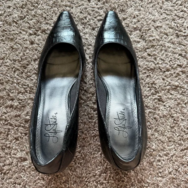 LifeStride Black Croc Pointed Toe Heels Size 8.5 - Image 5