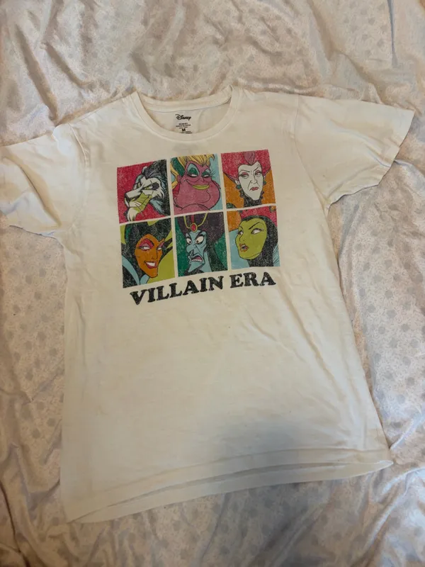 Disney villian era white Tshirt  - Image 4