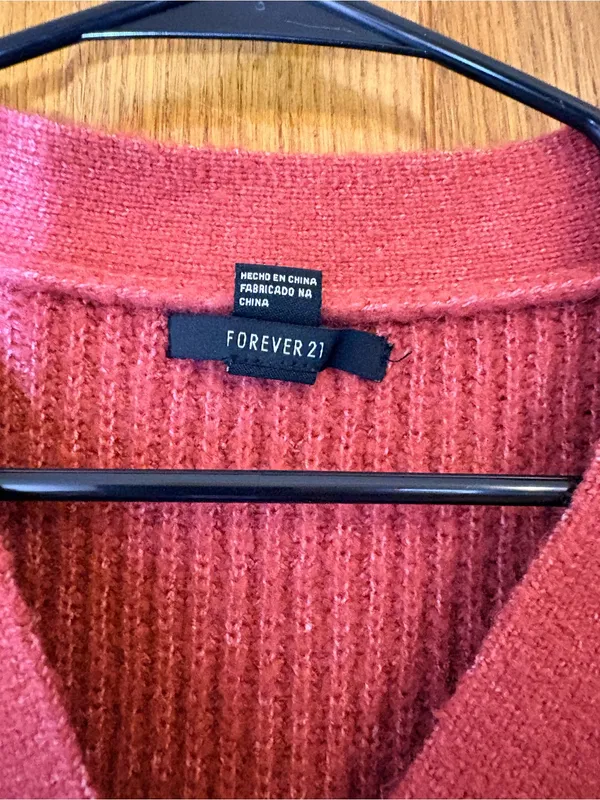 Forever 21 Cropped Button V-Neck Cardigan - Rose - Image 6