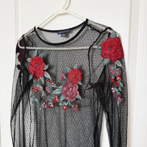 AEO Womens Dark‎ Romance Sheer Floral Appliqué Top Size Small Whimsigoth Fairy - Image 2