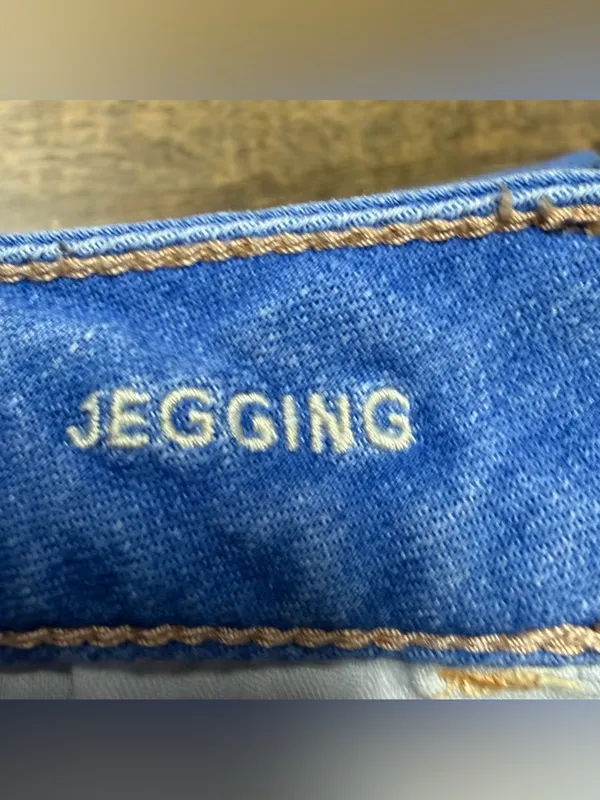 American Eagle Women's 12 X-Long Super Stretch Jeggings Blue Denim Jeans - Image 8