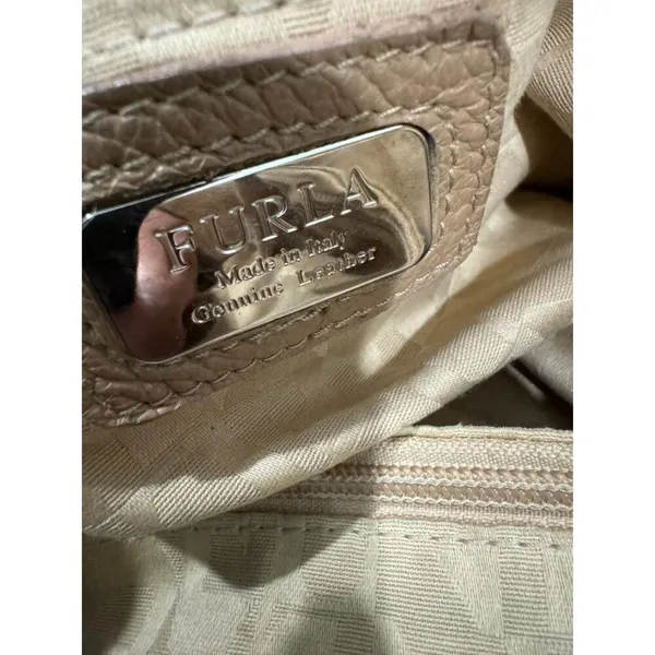 Furla Tan Pebbled Leather Chain Lock Drawstring Satchel Shoulder‎ Bag Y2K Boho - Image 8