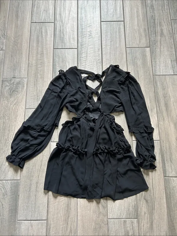 privy Black Long-Sleeve Ruffle Cutout Dress - Image 3