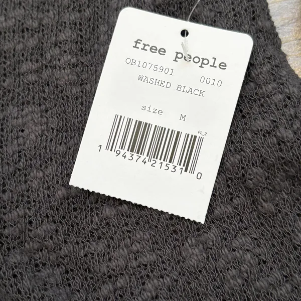NWT Free People We The Free Slub Knit V-Neck Top M‎ Black Boho OB1075901 Grunge - Image 5