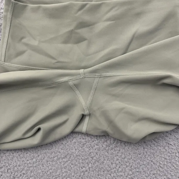 Lululemon Wunder Train Shorts High Rise 8" Grey Eucalyptus Athletic Women's 6 - Image 3