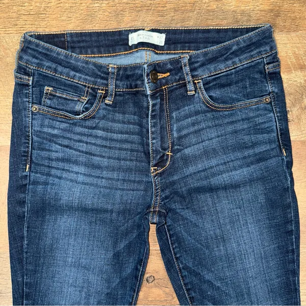 Abercrombie & Fitch Women’s Skinny Jeans - Image 4