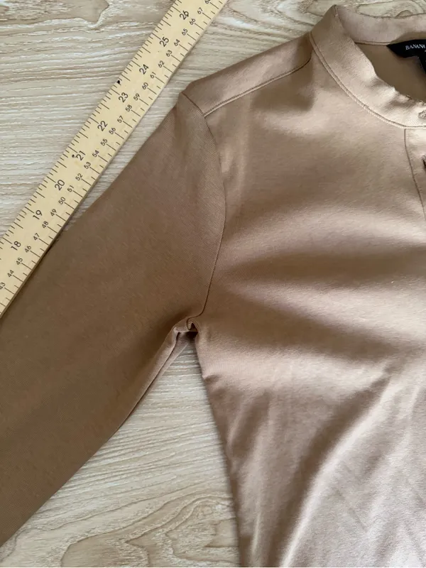 Banana Republic XS Camel Tan Crew Neck Fitted Cardigan Office Work Career - Image 6