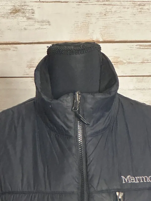 Marmot gorpcore black insulated puffer vest Size Small - Image 3
