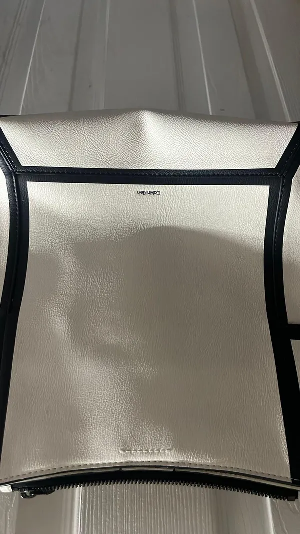 Calvin Klein Purse /Handbag - Image 4