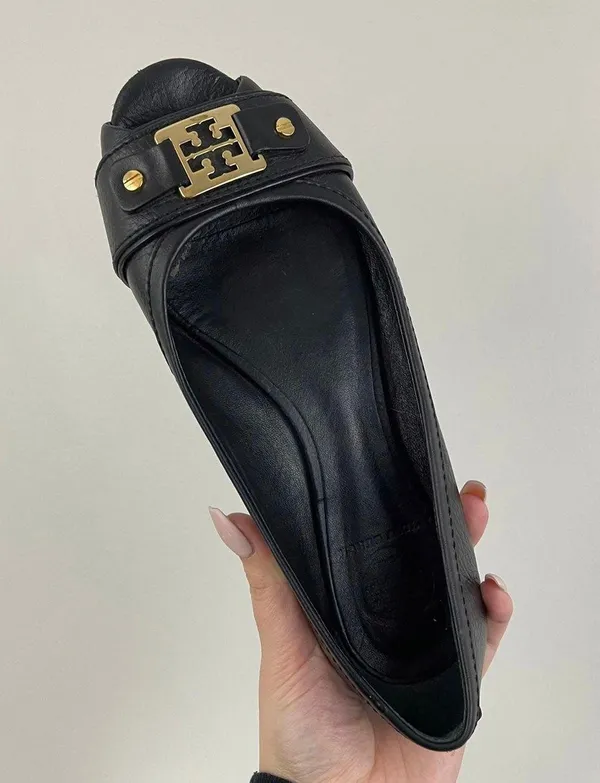 Black Leather Clines Peep-Toe Ballerina Flats - Image 9