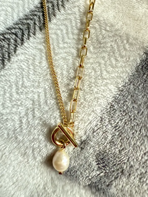 Kendra Scott Pearl Necklace - Image 2