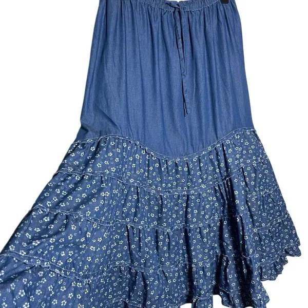 NWT EASEL Women’s Boho Blue Chambray Floral Print Tiered Maxi Skirt - Image 3