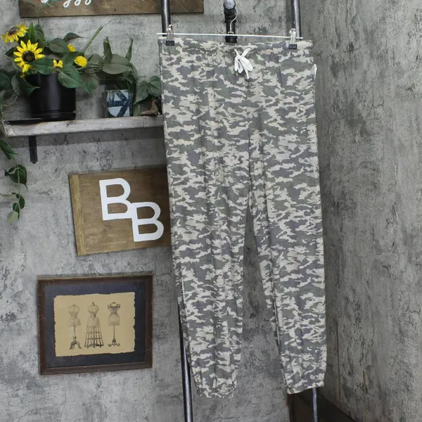 NEW Honeydew Womens Star Seeker Camo Knit Pajama Pants 94113 Green Camo L - Image 2