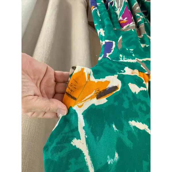 Vintage REO Midi Dress Women's SZ 14 Green Abstract Pleated V-Neck Short Sleeves - Image 3