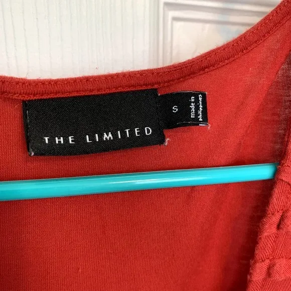 The Limited Women's Size Small Red Scoop‎ Pleated Neck Tank - Image 3