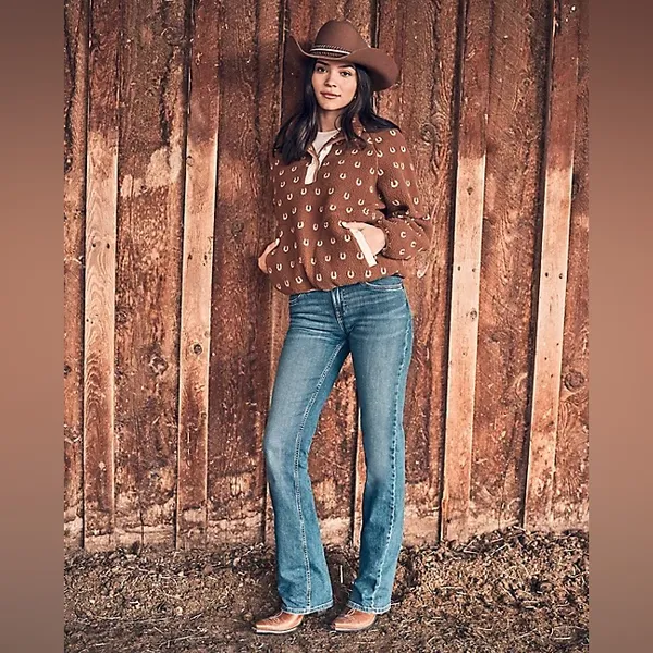WRANGLER RETRO® MAE MID RISE BOOTCUT WESTERN JEAN SIZE 35x34 - Image 6