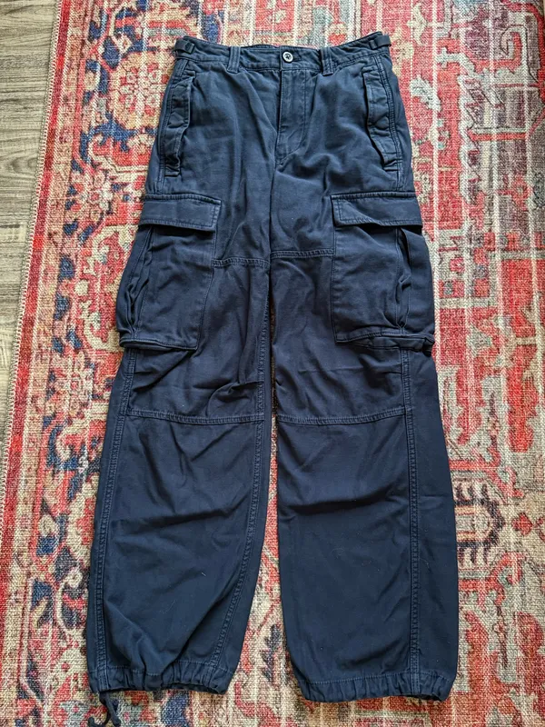 Aritzia TNA Cargo Pants - Image 5