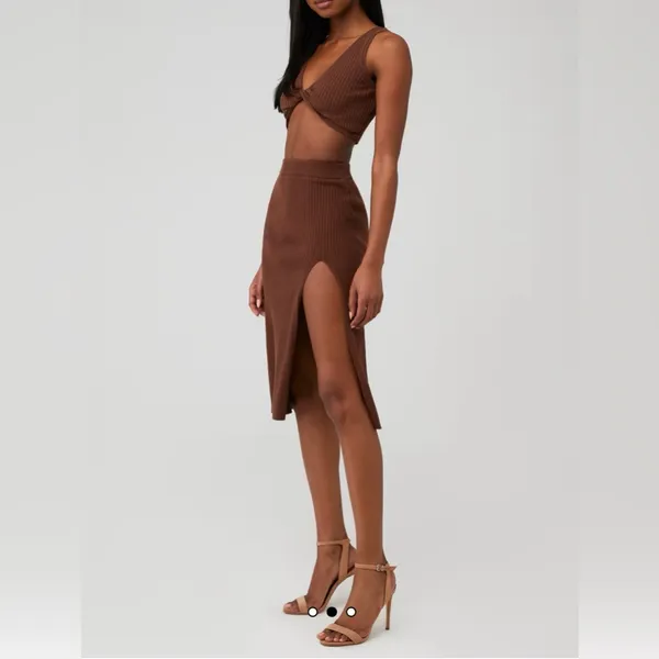 Line & Dot NWT Women’s Brown Celia Set Skirt and Top‎ Size L - Image 2