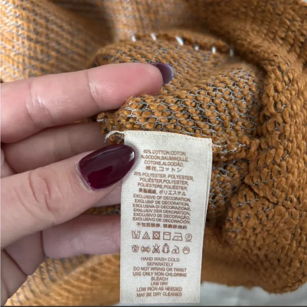 Free people poncho hoodie - Image 4
