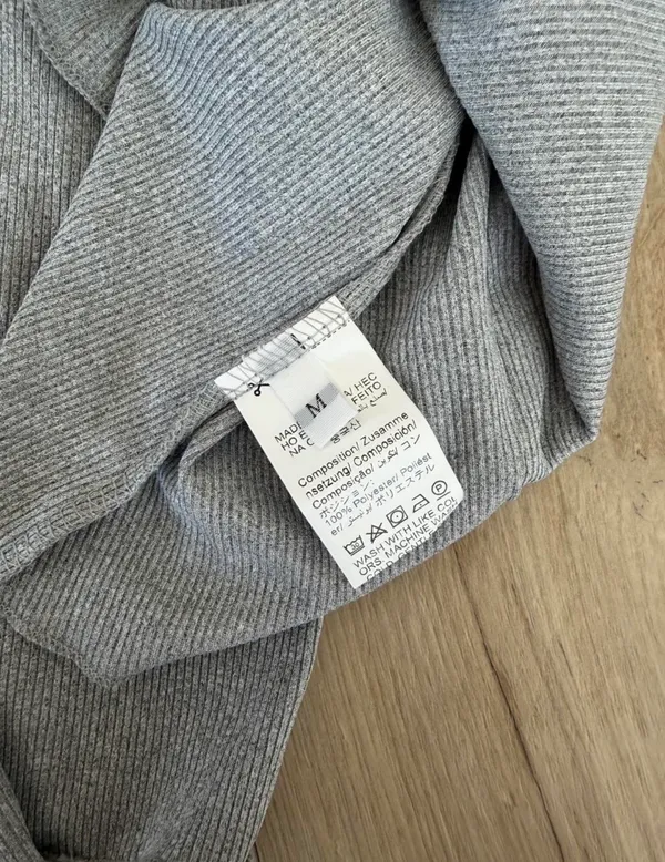 Gray Long Sleeve Fitted Top Size M - Image 3