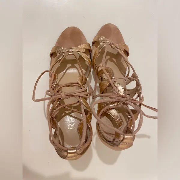 RAYE Revolve Bella Elegant Strappy Gold Rose Leather‎ Heels Size 6.5 - Image 7