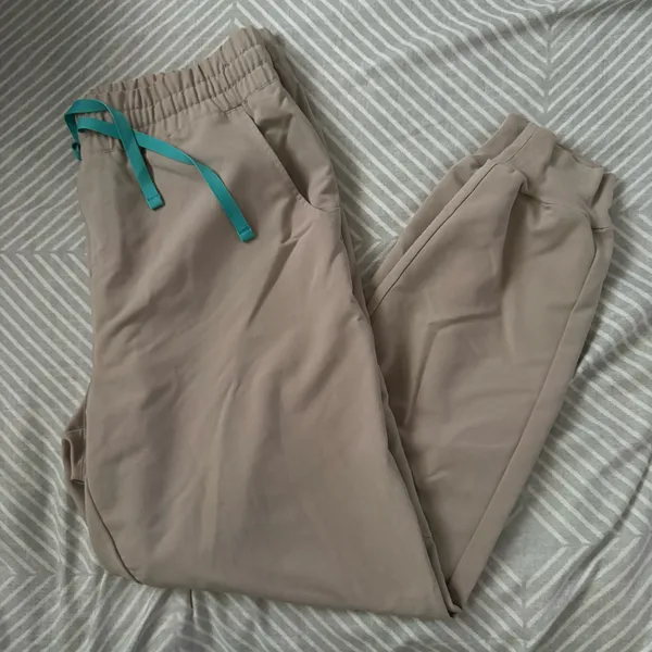 FIGS beige scrub bottoms - Image 3
