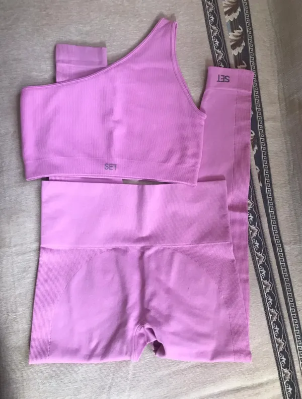Set Active One-Shoulder bra and leggings - Image 2