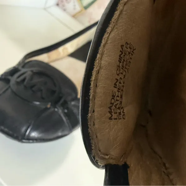 Michael Kors Black Leather loafers size 8 - Image 4