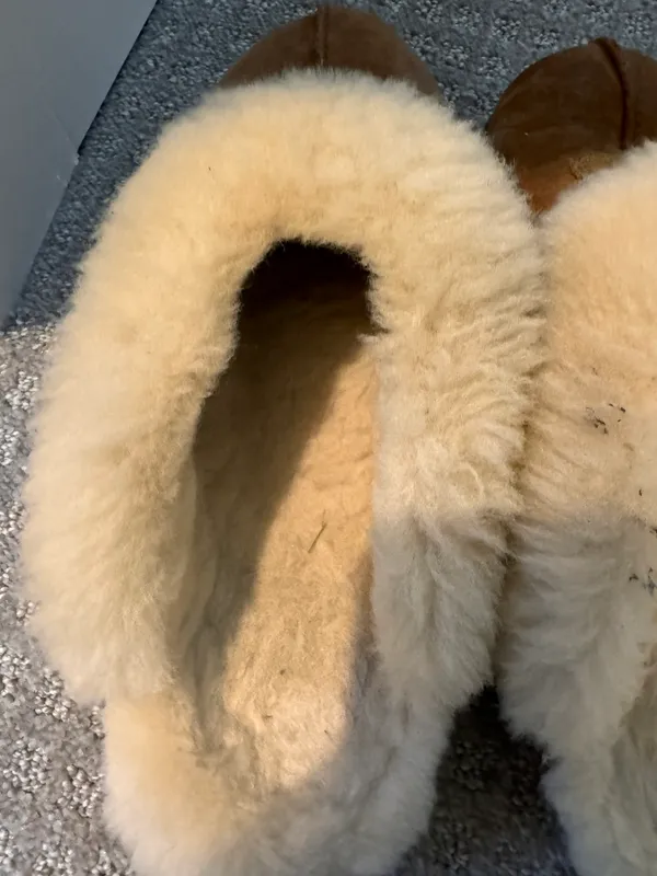 UGG slippers - Image 10
