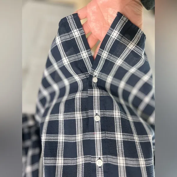 Tommy Hilfiger long sleeve women’s shirt size S LIKE NEW NO TAGS - Image 6