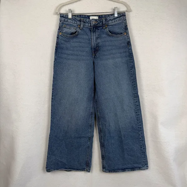 H&M Womens High Waist Wide Leg Cropped Jeans Medium Wash Blue‎ Petite Friendly 6 - Image 2