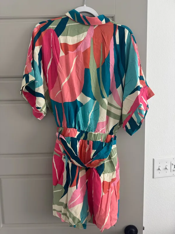 Entro Oversized Floral Tropical Romper - Image 4