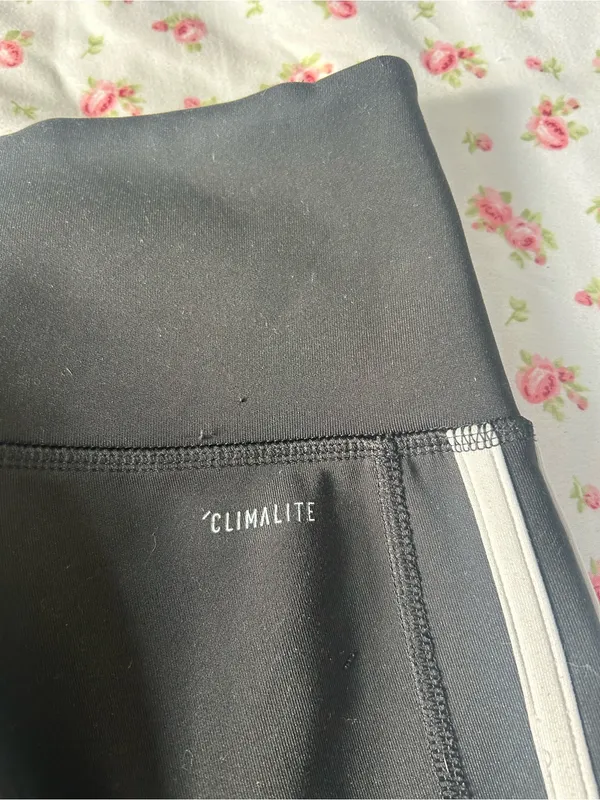 ADIDAS Black Leggings with White Side Stripes - Image 6