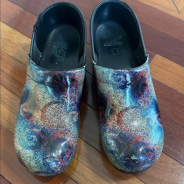 DANSKO Professional Clogs Metallic Patent Leather Abstract Colorful Artsy 41 - Image 11