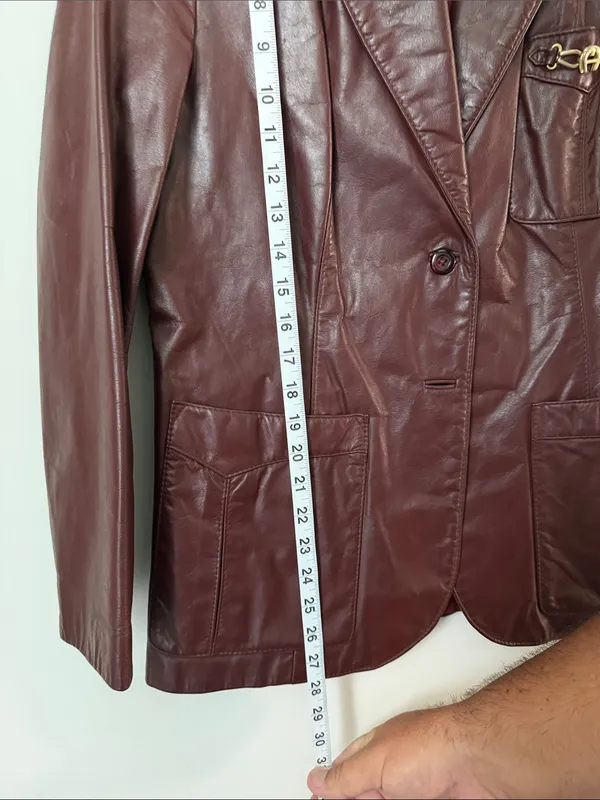 Vintage women’s Etienne Aigner Red Burgundy Leather Jacket, size 16 ©️ - Image 8