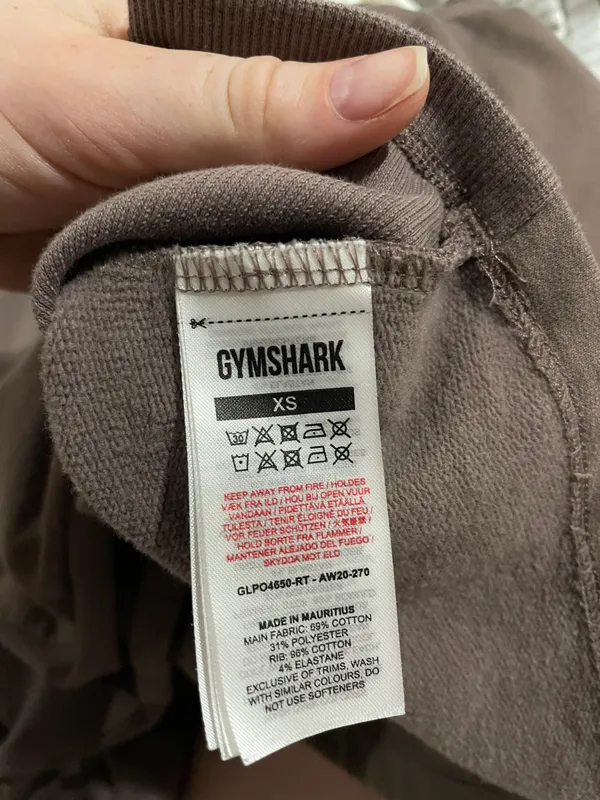 Gymshark Cropped Hoodie - Image 3