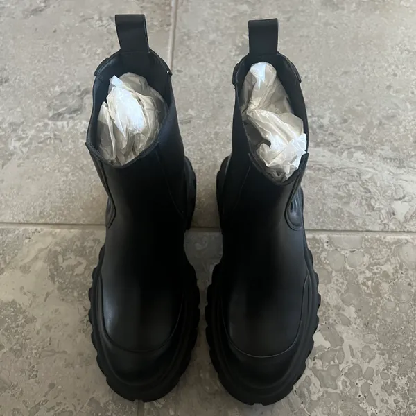 NEW Black Tractor Motor Leather Boots, Size 38 NEW in Box $1,325 - Image 13