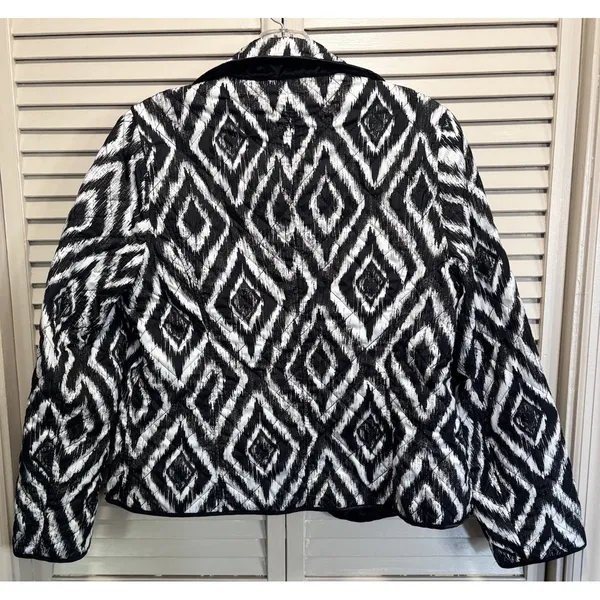 Quilted‎ Diamond Open Reversible Jacket Size M/L Long Sleeve Soft Black Size M - Image 4