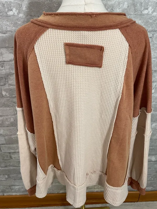 POL Two-Tone Waffle Knit Pullover in Cream and Brown - Image 3