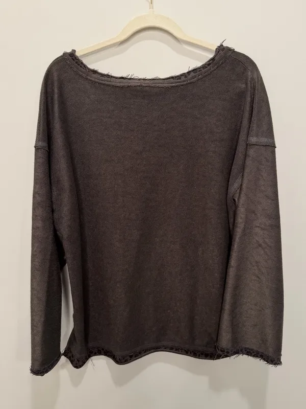 POL Gray Leopard Trim Distressed‎ V-Neck Oversized Sweatshirt SMT1460 Small - Image 4