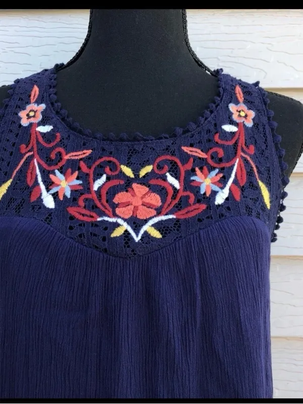 Xhilaration Boho Embroidered Lace Halter Dress Navy Blue Size S Mini Flirty - Image 4
